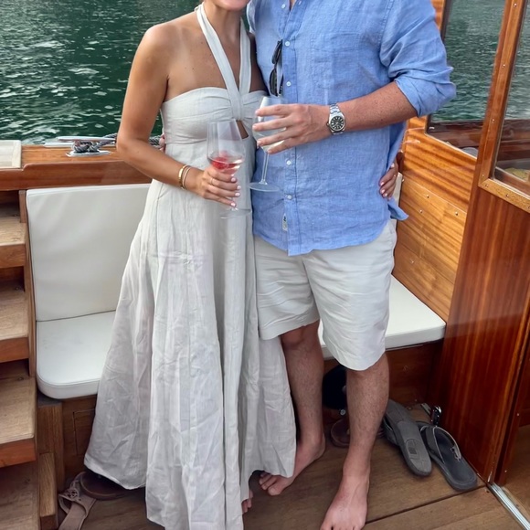 Diish Linen Dress W Straps. Worn Once. Small stitching came undone but fixing!! - Picture 2 of 4